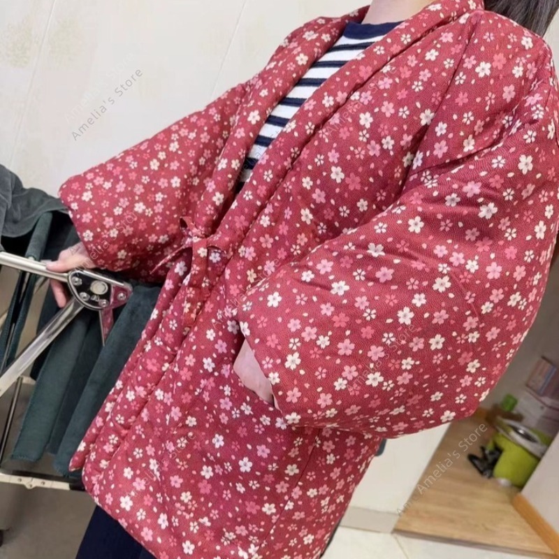 Traditional Winter Japanese Clothing - Hanten jas traditionele Japanse kleding herfst