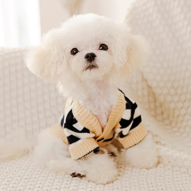Winter Clothing In French - Luxe kleine hondenwinterkleding voor honden Warme