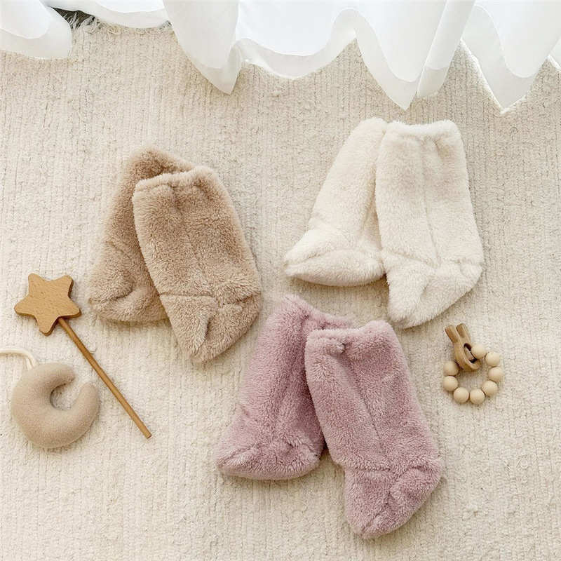Warme winterbabysokjes Coral F - Winter Clothing For Boys recensie en prijs